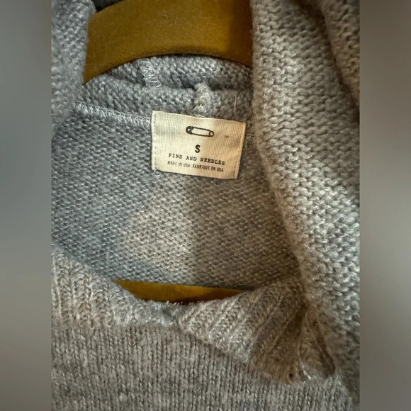 Pins and Needles Gray Soft Knit Hooded Crop Sweatshirt - Picture 2 of 6